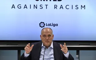 تصعيد مفاجئ بين ريال مدريد ورابطة الدوري الإسباني.. ما السبب؟ (فيديو)