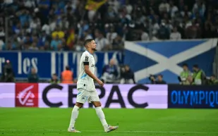 الدرعية يطارد نجمًا من الدوري الفرنسي لتحقيق حلم التأهل لدوري روشن (فيديو)