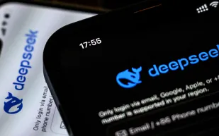 ديب سيك تُطلق V3.1 وتُعزز قدرتها على التنافس في عالم الذكاء الاصطناعي