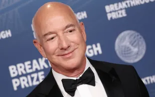 غوغل تواجه أزمة بعد شائعة عن جنازة والدة بيزوس