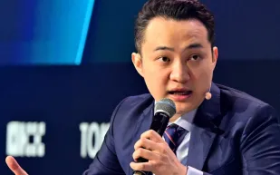 ملياردير صيني يزور معسكر النصر ويلتقي رونالدو لهذا السبب