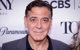 جورج كلوني يواجه منتقديه: "غير مهتم.. حتى لو كنت أمثل نفسي"