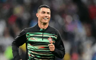 رونالدو يتصدر قائمة الرواتب في السوبر السعودي.. من يأتي خلفه؟