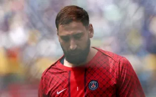 باريس سان جيرمان يضغط على دوناروما للرحيل ويحدد سعره