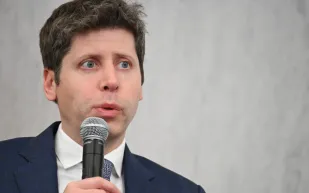  سام ألتمان يكشف: "حفنة" من العقول قد تحسم سباق الذكاء الاصطناعي 