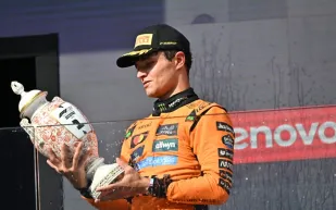 سائق ماكلارين لاندو نوريس يلمح لاعتزال مبكر إذا حقق لقب الفورمولا 1