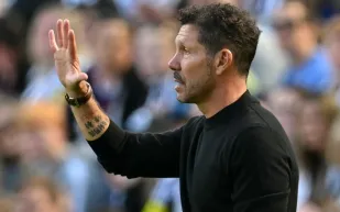 تحت أنظار سيميوني.. تشكيلة جديدة لأتلتيكو أمام إلتشي