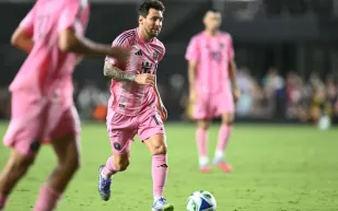 ميسي يعود من الإصابة ويقود إنتر ميامي للفوز  (فيديو)