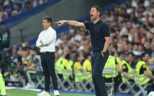 تشابي ألونسو يعبر عن غضبه من فينيسيوس (فيديو)