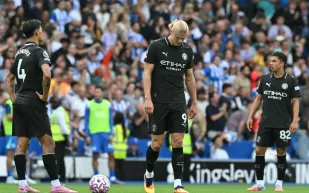 مانشستر سيتي ينهار أمام برايتون ويخسر بهدفين في الدوري الإنجليزي (فيديو)