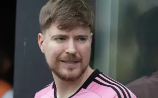 MrBeast يقود مبادرة مياه عالمية بمشاركة عشرات المؤثرين 