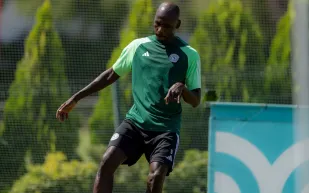 عروض من الهلال والاتحاد تنافس النصر على عبدالله مادو