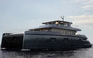  Sunreef Power 100.. تجربة إبحار راقية صديقة للبيئة