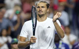 ألكسندر زفيريف يعزز أناقته مع ساعة Jacob & Co. Epic X Sport