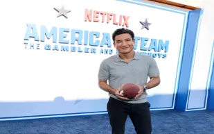 ماريو لوبيز يعرض قصره الفاخر في لوس أنجلوس للبيع.. تعرف على مواصفاته