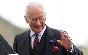 عادات الطعام الفريدة للملك تشارلز الثالث.. مأكولات مبتكرة وطقوس صارمة