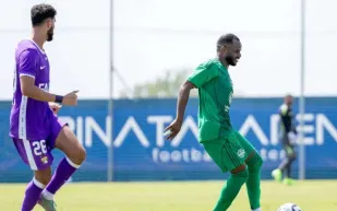 قبل نصف نهائي السوبر السعودي: إصابة الخيبري تضع الأهلي في موقف حرج