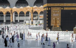 الإحصاء السعودي يعلن أعداد المعتمرين وزوار المدينة بالربع الأول 2025