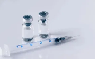 "وجهي ذاب بعد التخسيس".. ما الحقيقة خلف صدمة Ozempic؟