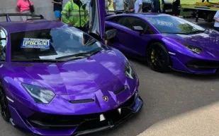 مصادرة سيارات فاخرة بقيمة 7 ملايين جنيه إسترليني في لندن.. فما السبب؟ (فيديو)