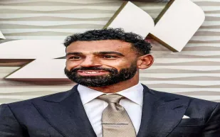 بإطلالة ساحرة.. محمد صلاح يتألق في حفل جوائز رابطة اللاعبين المحترفين (PFA) 2025