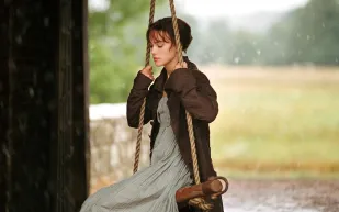 أفلام رومانسية كلاسيكية لا تُنسى: 4 اختيارات مثالية لسهرة منزلية أنيقة مع من تحب