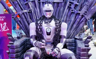 روبوتات EngineAI الجديدة: مستقبل الذكاء الاصطناعي في التصنيع والحياة اليومية