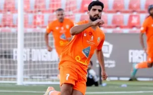 رحيل مبكر.. نادي الرياض ينهي عقد المطيري بعد شهرين