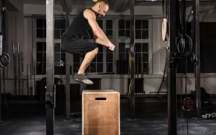 دراسة تؤكد تفوق الأطعمة البسيطة على المصنّعة في خسارة الوزن