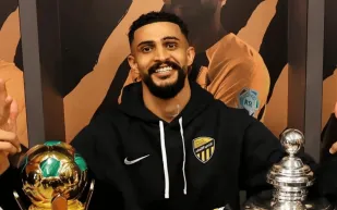 عبد الإله العمري يثير جدلاً واسعًا بعد فوز النصر بخماسية (فيديو)