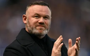 "زوجتي أنقذت حياتي".. واين روني يروي تفاصيل معاناته مع الكحول (فيديو)