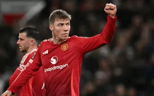 مهاجم نابولي هويلوند يشيد برونالدو ويصنف هالاند بين الأفضل