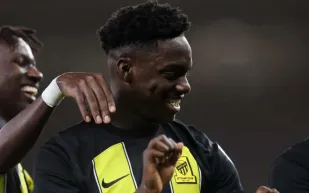 الاتحاد يوقف انتقال طلال حاجي إلى الدوري الإسباني.. تفاصيل رفض عرض سيلتا فيغو