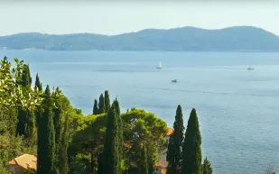 بعضها احتضن أشهر الأعمال الفنية.. وجهات سياحية لعشاق السينما