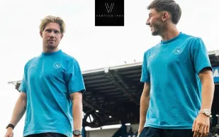 مباراة نابولي وكالياري تتحول لعرض ساعات فاخرة مع دي بروين وجيلمور