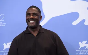 إدريس إلبا يسطع في "A House of Dynamite" بمهرجان فينيسيا