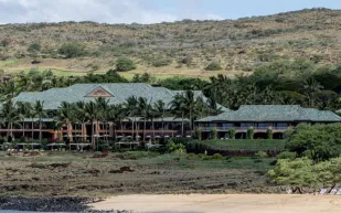 محفظة لاري إليسون العقارية.. استثمار في الجمال والخلود (صور) 