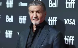 رولكس دايتونا تركواز.. أيقونة الفخامة على معصم سيلفستر ستالون