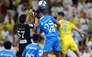 مرصد كرة القدم يتوقع هوية أبطال الدوريات الكبرى لموسم 2025-2026