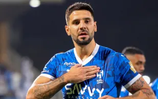 لتعزيز خط الهجوم.. الهلال يدرس صفقة تبادلية مع فنربخشة التركي (فيديو)