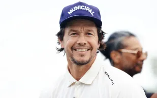 مارك والبيرغ يتألق بساعة ريتشارد ميل RM 27-05 الفاخرة