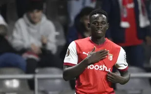 الاتحاد يقترب من ضم روجر فيرنانديز بصفقة ضخمة