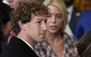 شغف وثروة: أفلام تجسّد حياة رجال الأعمال الناجحين