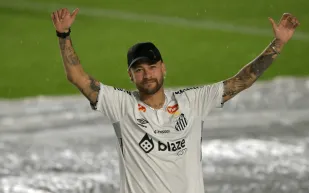  رجل أعمال مجهول يوصي بثروته لنيمار دا سيلفا