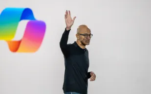 ساتيا ناديلا يكشف 5 أوامر ذكية يستخدمها يوميًا عبر GPT-5