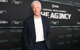 هدم منزل Richard Gere الفاخر في كونيتيكت بعد جدل واسع