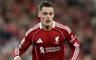 بداية لا تعكس قيمة الصفقة: فيرتز يعترف بتحديات التأقلم مع ليفربول