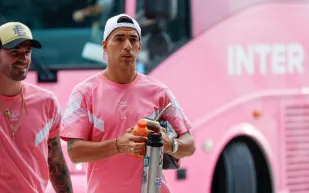 راتب أقل وثروة أكبر.. كيف يواصل سواريز حصد الملايين؟