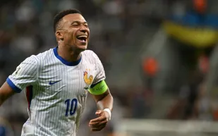 بعد الهدف 51.. مبابي يكتب فصلًا جديدًا مع منتخب فرنسا (فيديو)