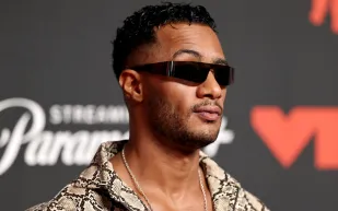 ليست صدفة ولا مدفوعة.. محمد رمضان يرد على جدل لقائه بلارا ترامب